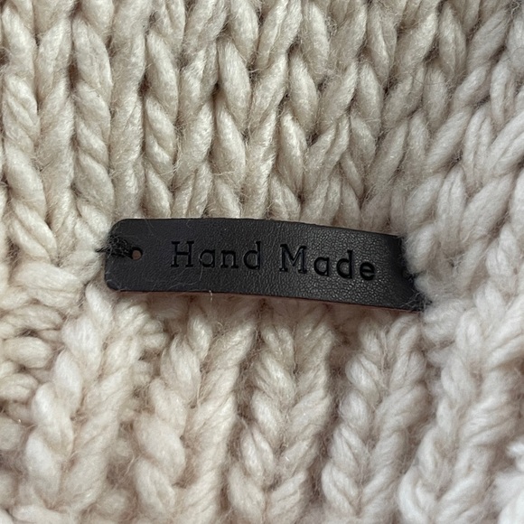 WISHLIST KNITTED CARDIGAN IN IVORY, cozy grandma core chic aesthetic Size M/L - Picture 5 of 8